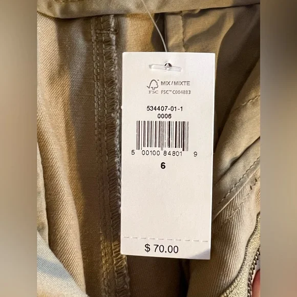 Banana Republic high rise chino - Picture 5 of 5